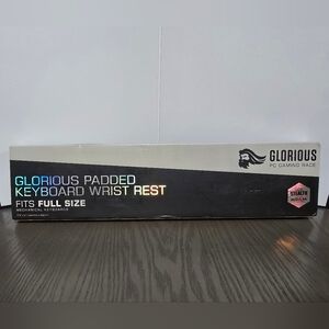 Glorious Padded Keyboard Wrist Rest